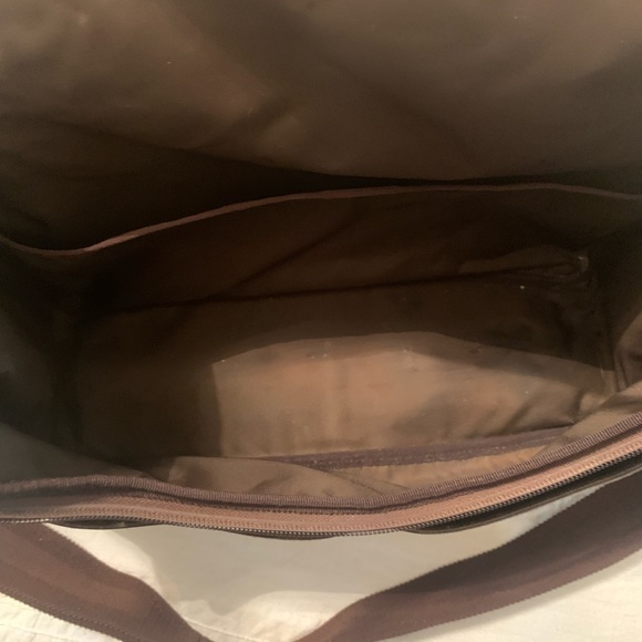 Gucci diaper bag - Picture 11 of 16